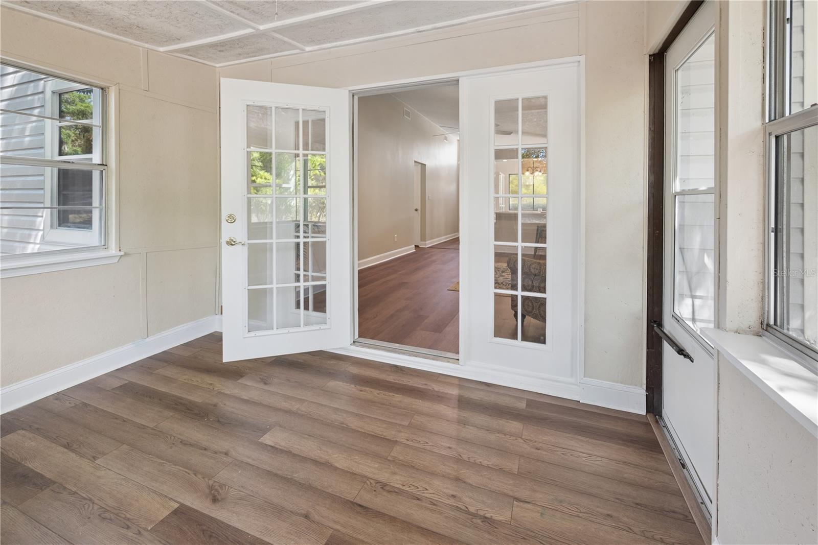 LAKEVIEW HIGHLANDS - Residential