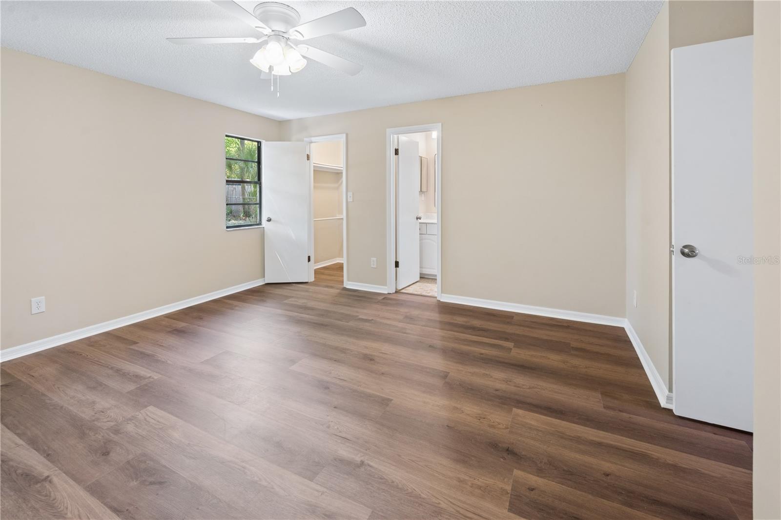 LAKEVIEW HIGHLANDS - Residential