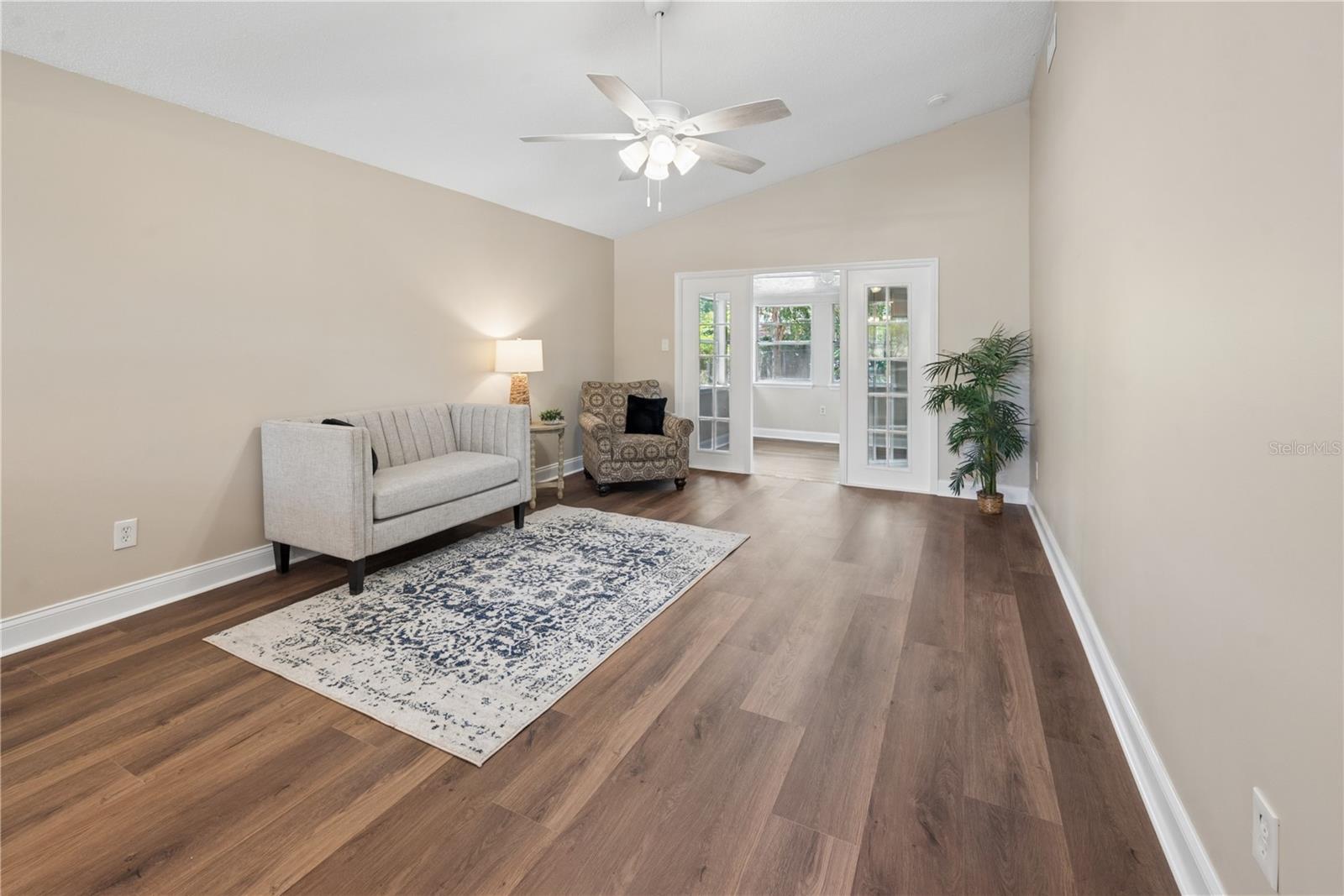 LAKEVIEW HIGHLANDS - Residential