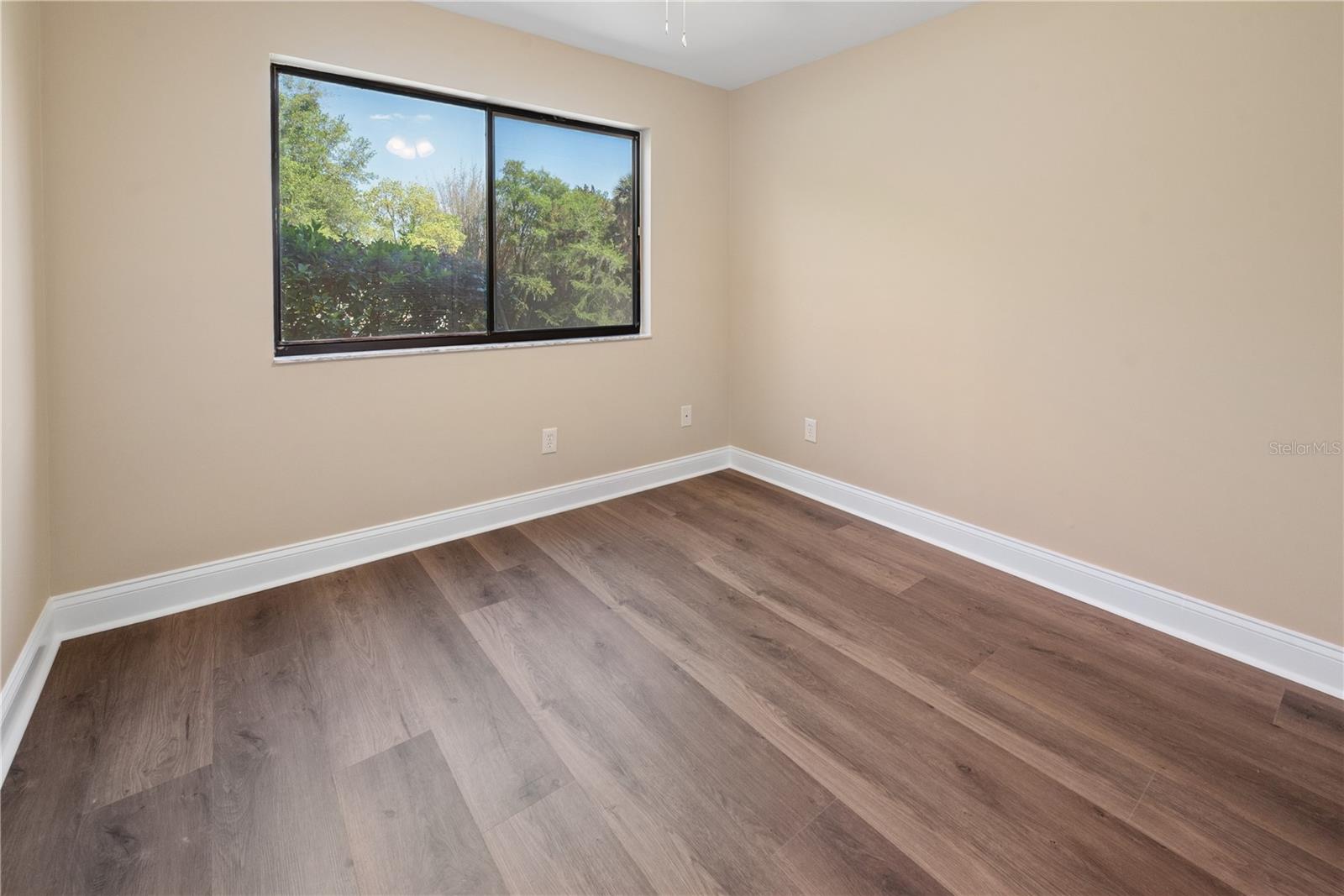 LAKEVIEW HIGHLANDS - Residential