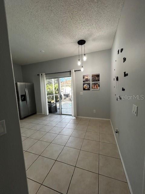 RANDOM OAKS PH 02 UNIT 01 - Residential Lease