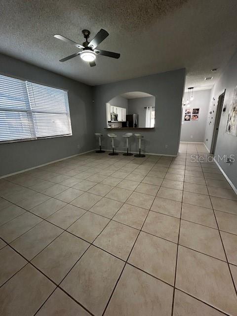 RANDOM OAKS PH 02 UNIT 01 - Residential Lease