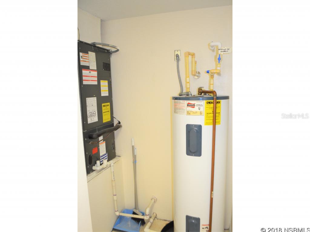 Ocean Walk Condo At Nsb Bldg 06 - Residential