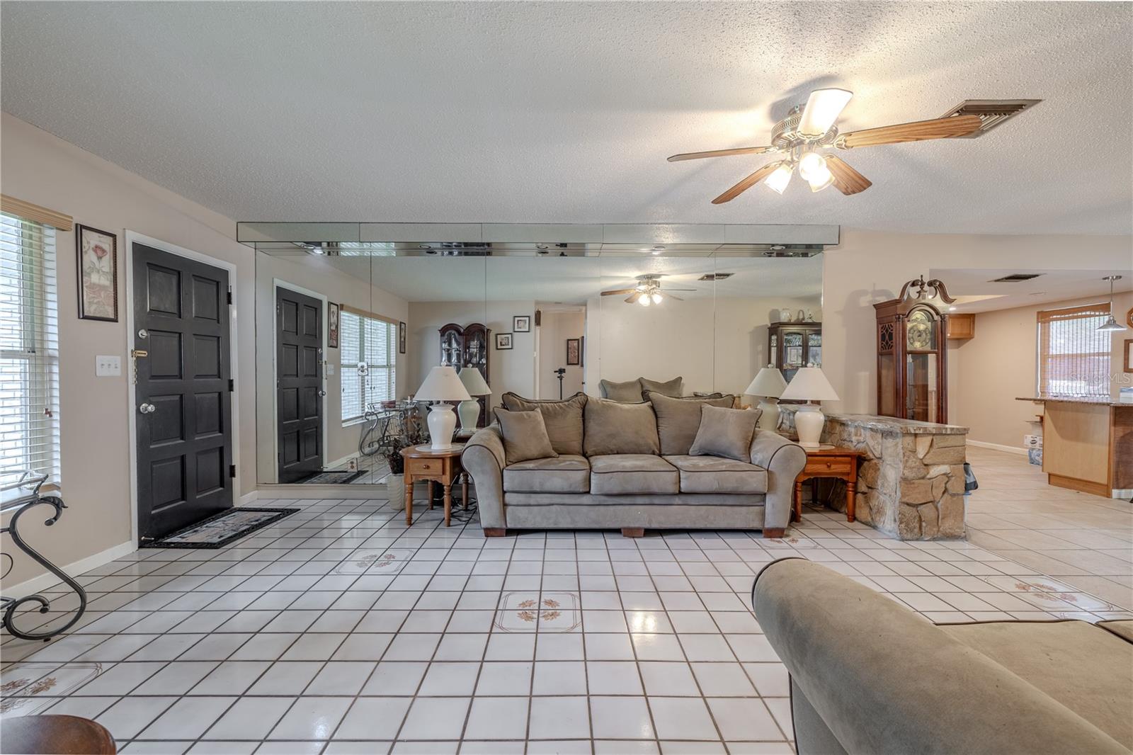 404 OCEAN COURT