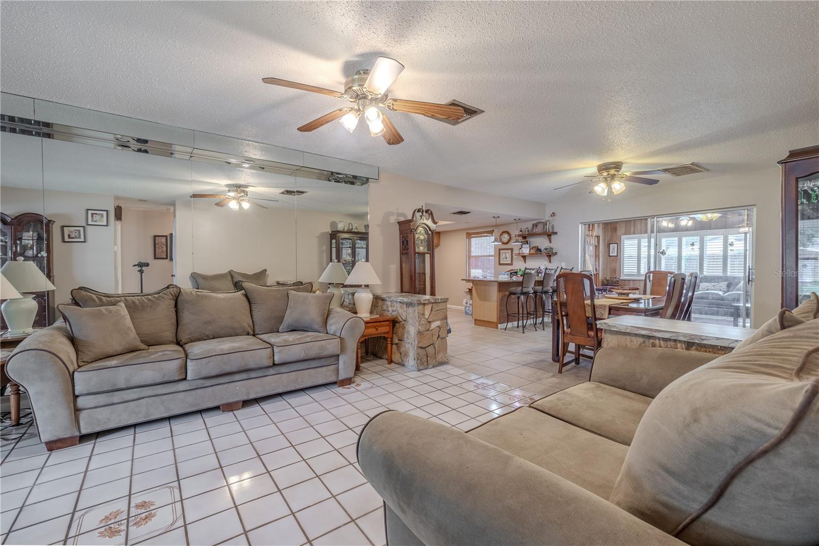 404 OCEAN COURT