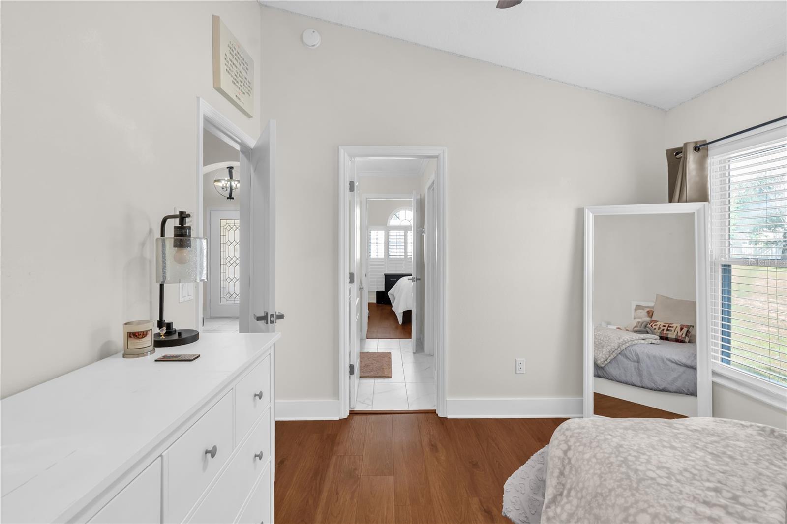 ROYAL OAKS - Residential