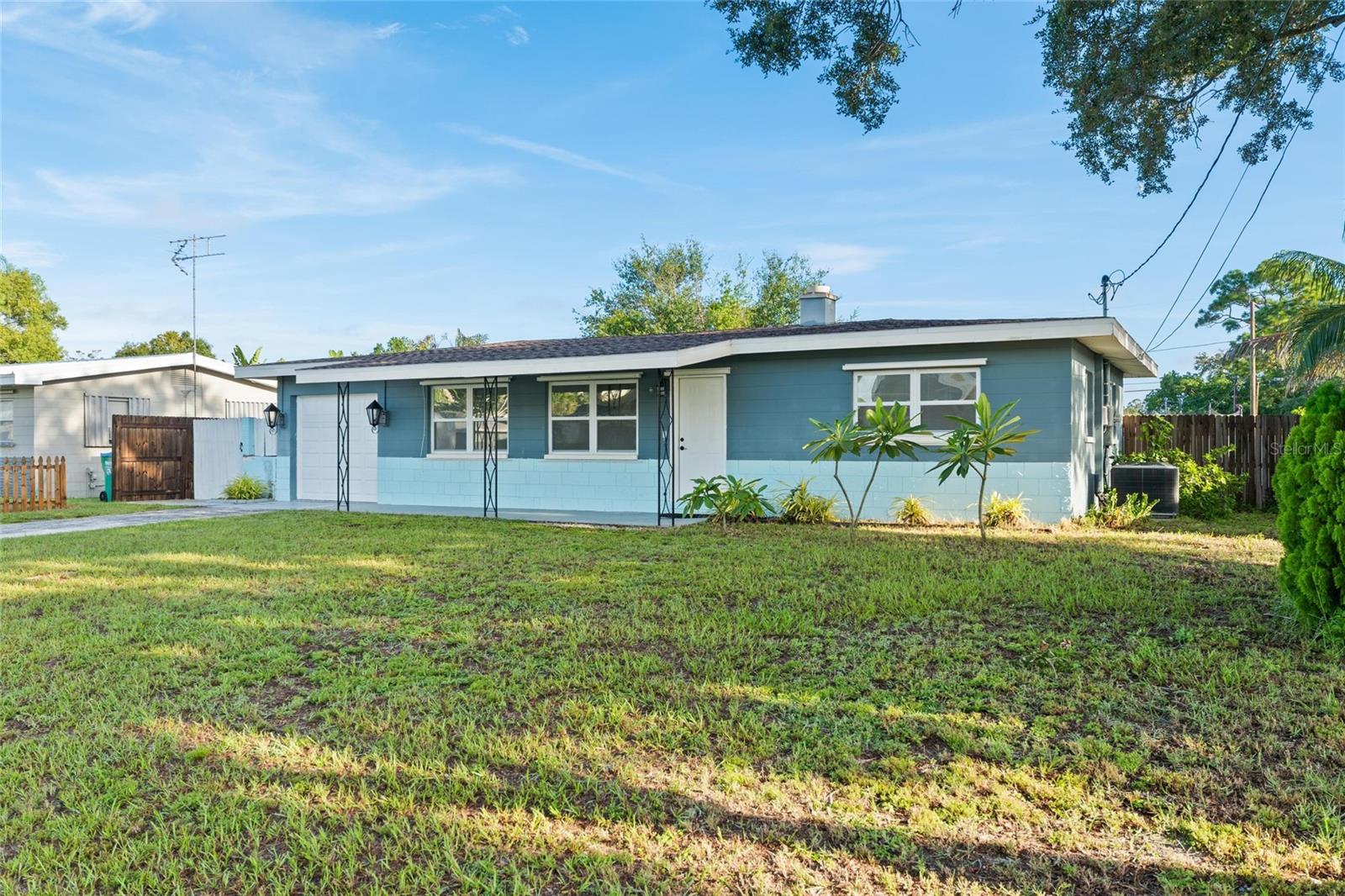 10811 VALENCIA TERRACE