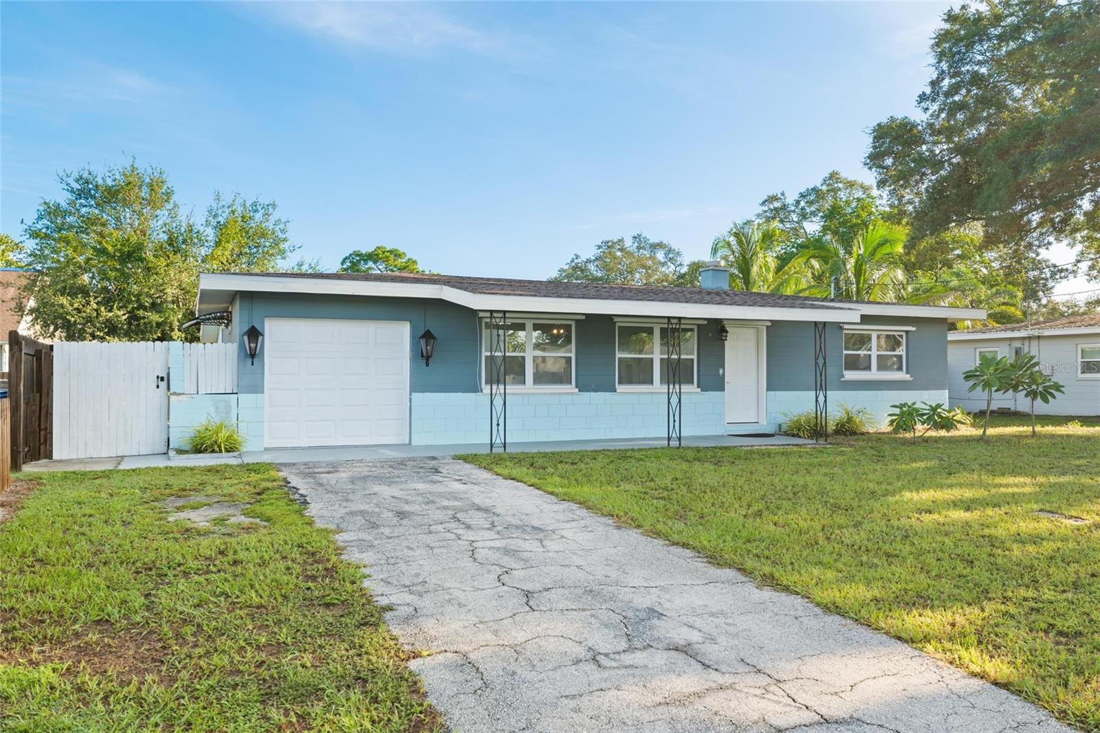 10811 VALENCIA TERRACE