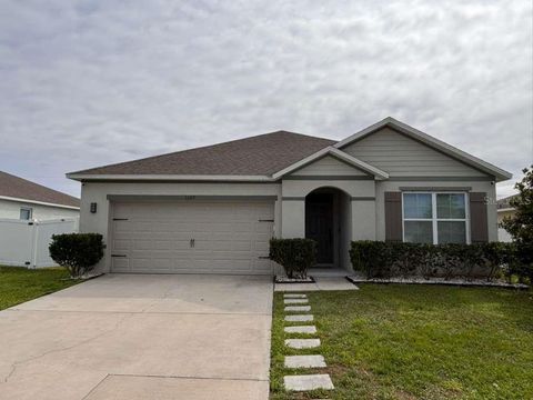 Photo of 1687 Bay Breeze Drive, Saint Cloud, FL 34771 (MLS # S5146033)