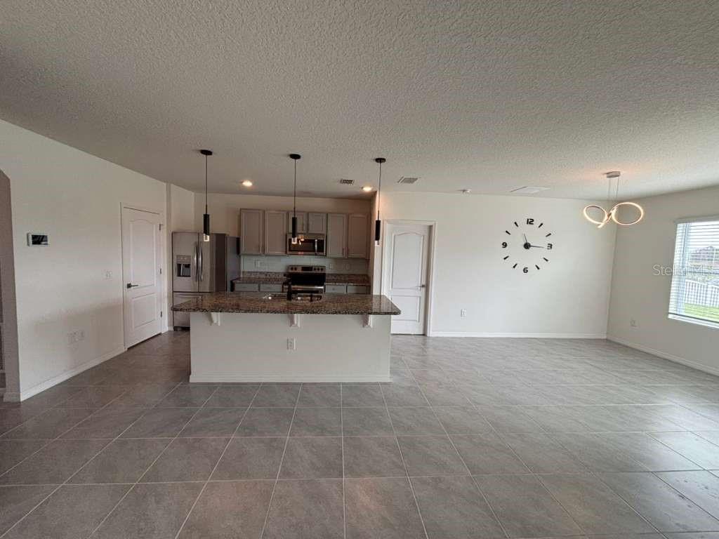 ESTATES/WESTERLY - Residential