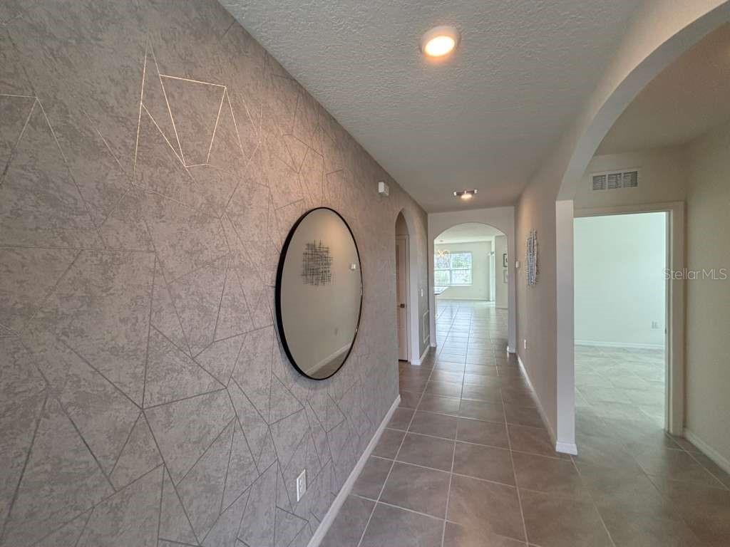 ESTATES/WESTERLY - Residential