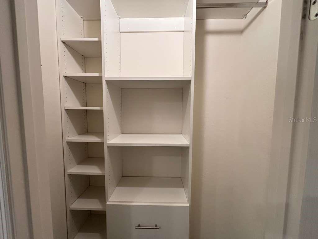 ESTATES/WESTERLY - Residential