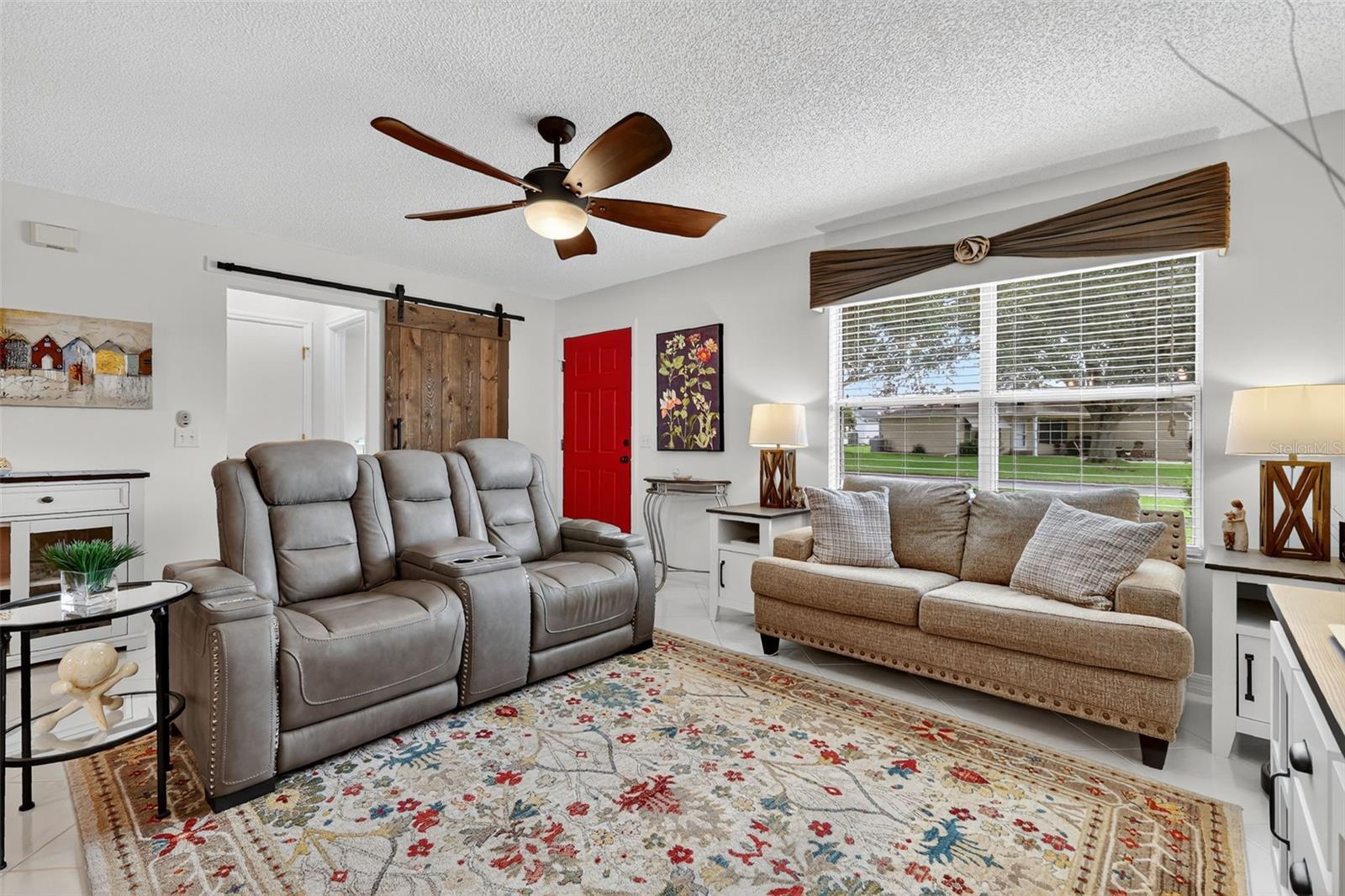 674 CAMINO DEL REY DRIVE