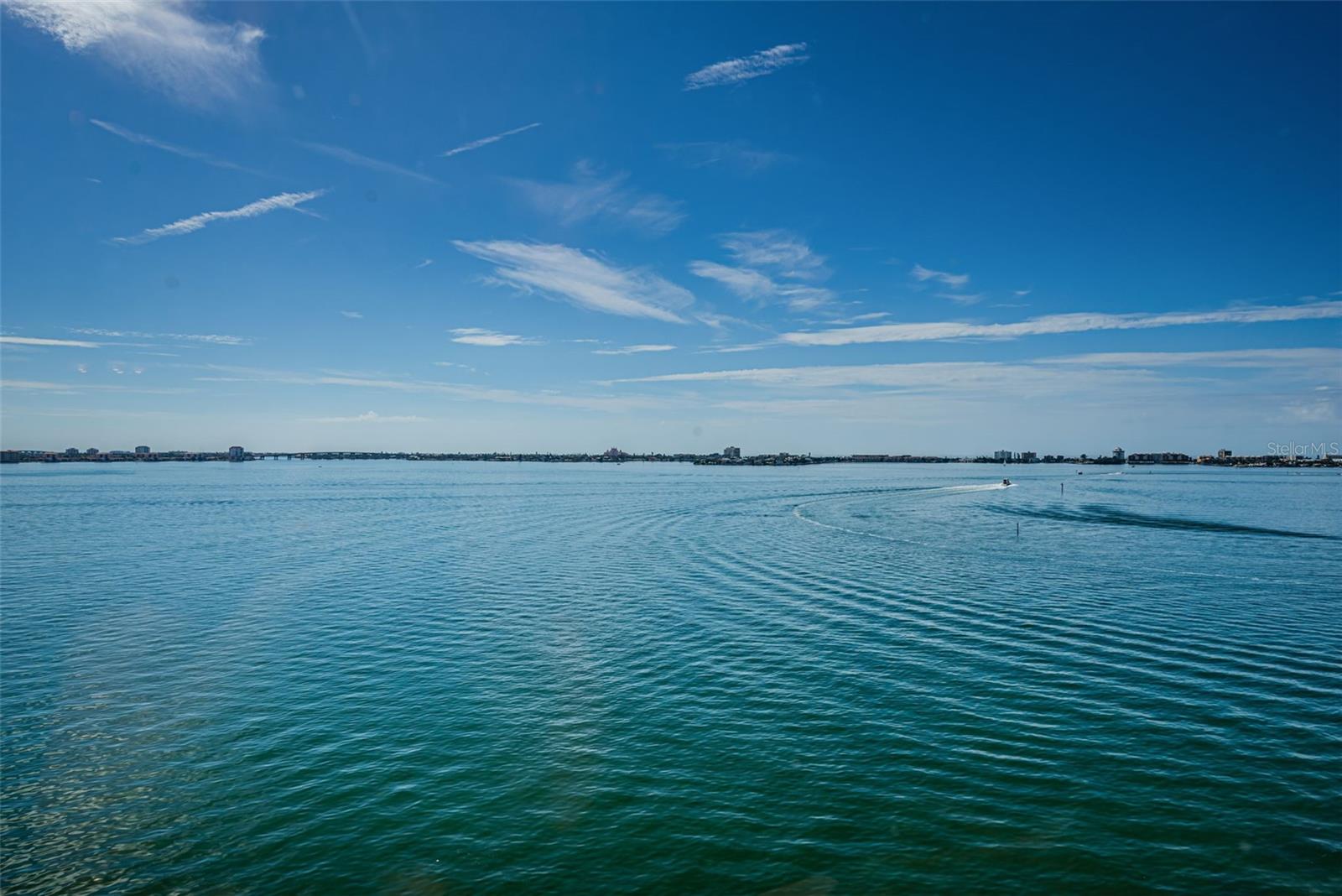 6020 SHORE BOULEVARD S 1009