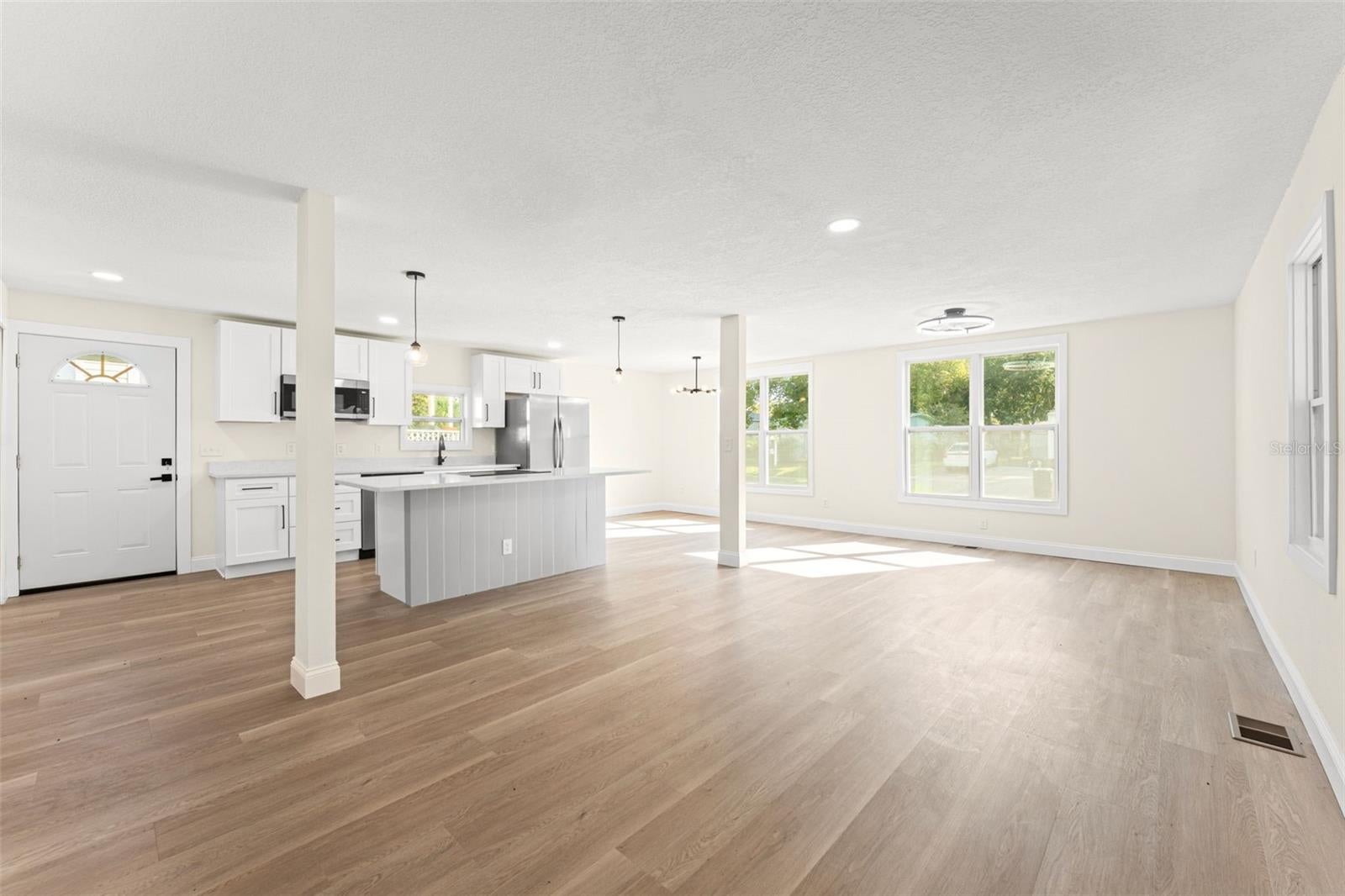 106 CYPRESS DRIVE