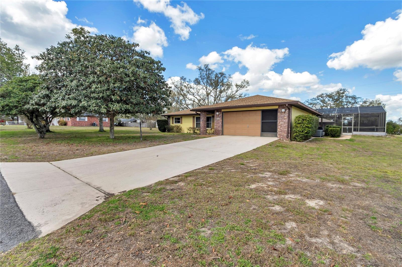 RAINBOW S END ESTATE - Residential