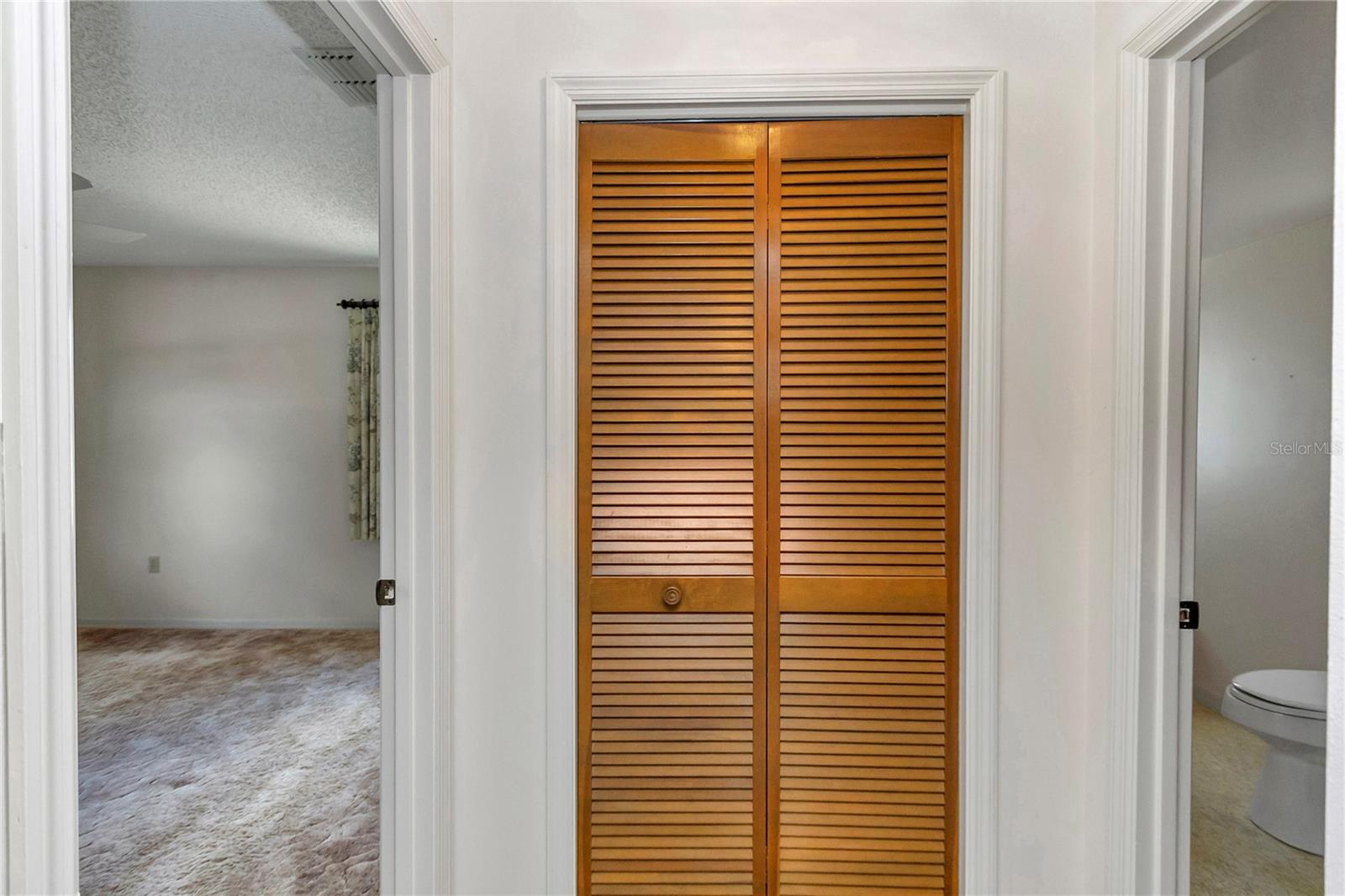 RAINBOW S END ESTATE - Residential