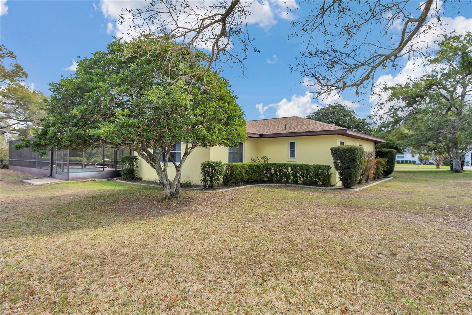 RAINBOW S END ESTATE - Residential