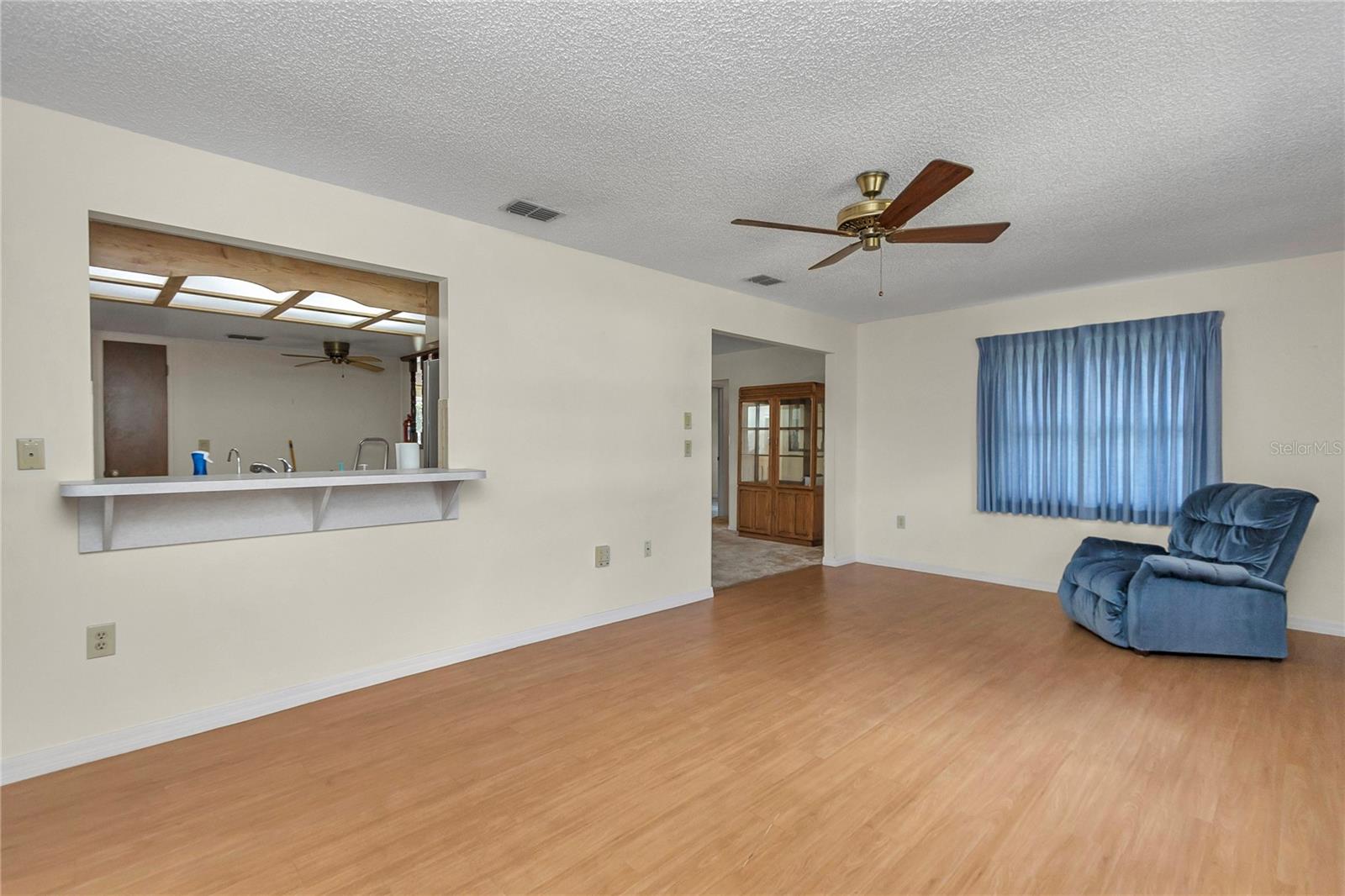 RAINBOW S END ESTATE - Residential