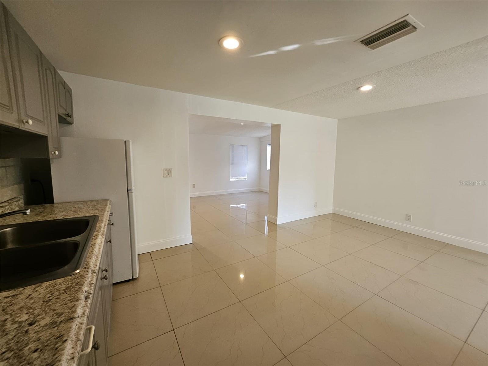 APOLLO BEACH UNIT 1 PT 2 - Residential