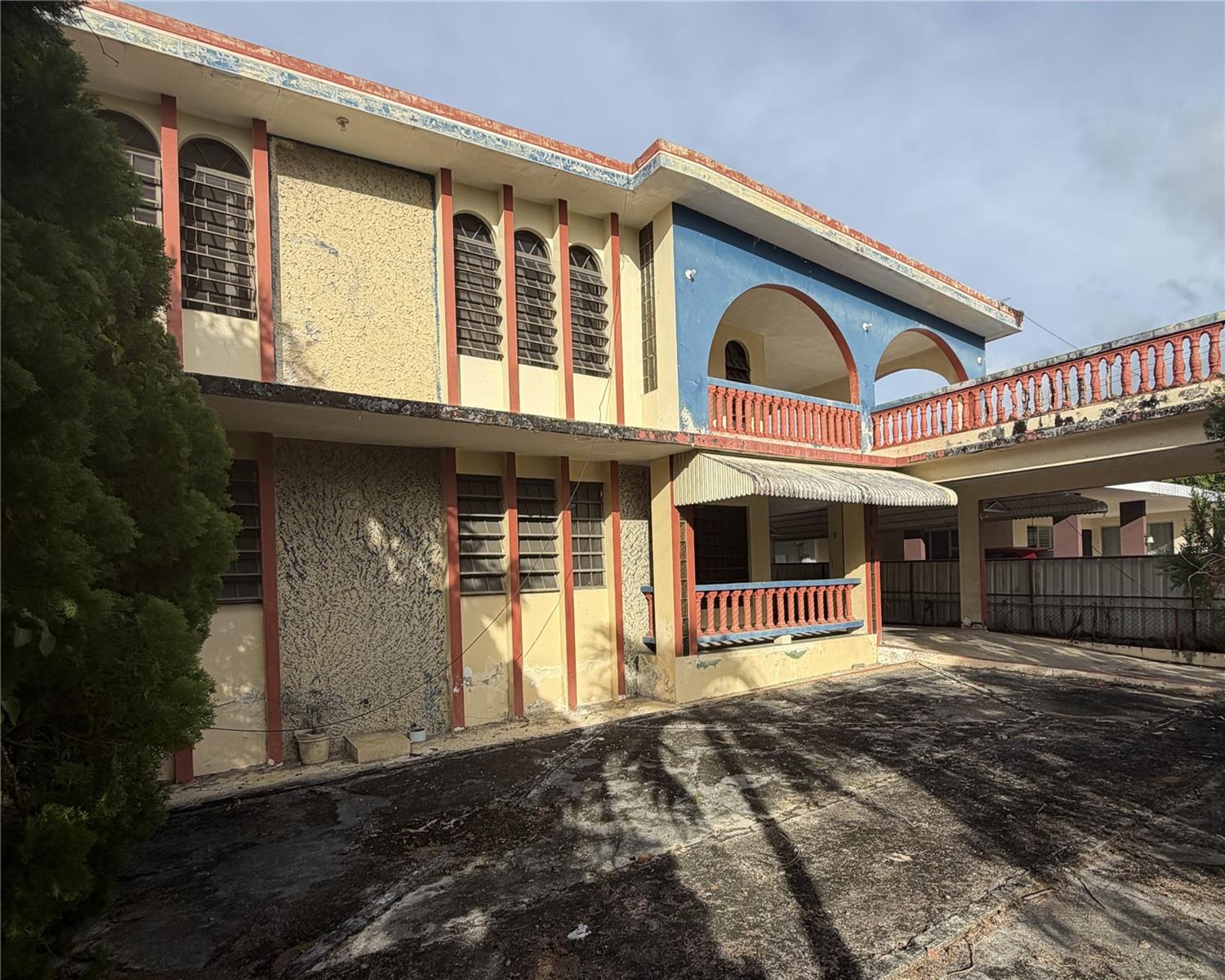 BO CAPAEZ - Residential