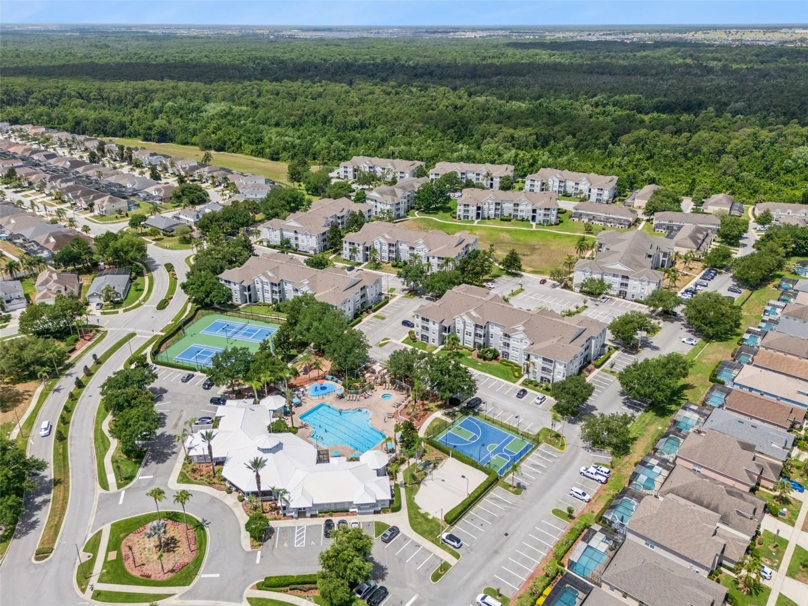WYNDHAM PALMS - Residential