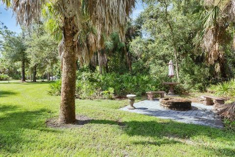 A home in NORTH PORT