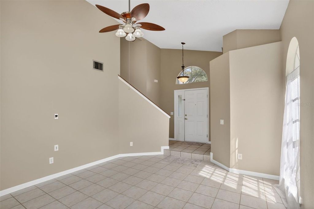 Photo of 10704 Satinwood Circle, Orlando, FL 32825 (MLS # O6383168)