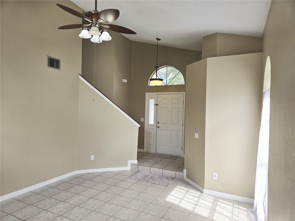 Photo of 10704 Satinwood Circle, Orlando, FL 32825 (MLS # O6383168)