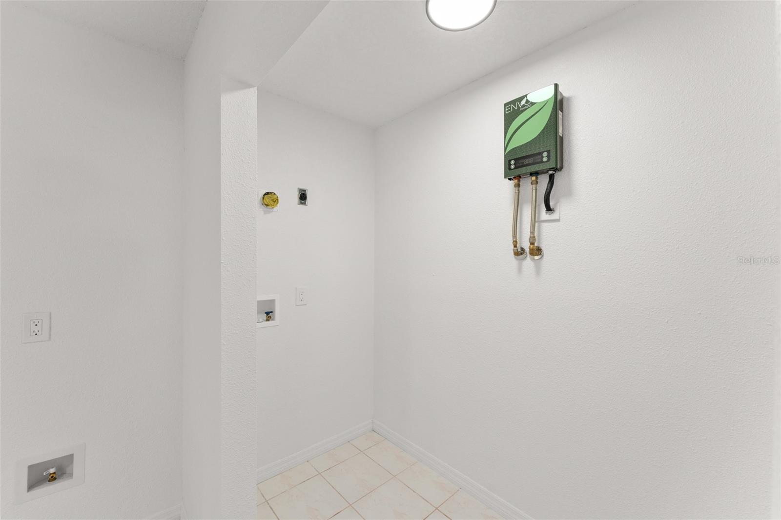 ORANGE VISTA UNIT 1 - Residential