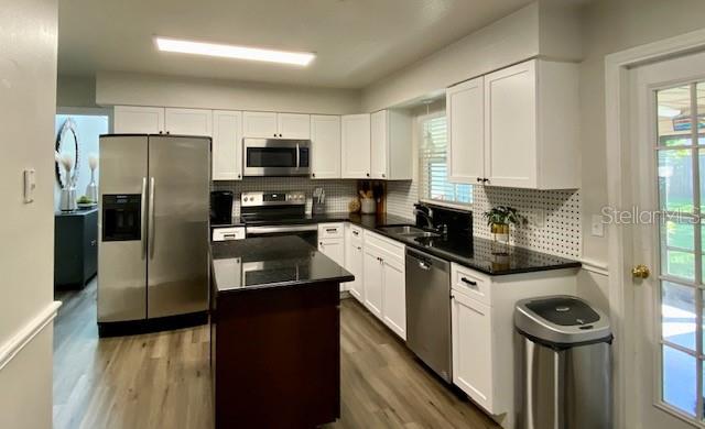 HOWELL BRANCH WOODS - Residential