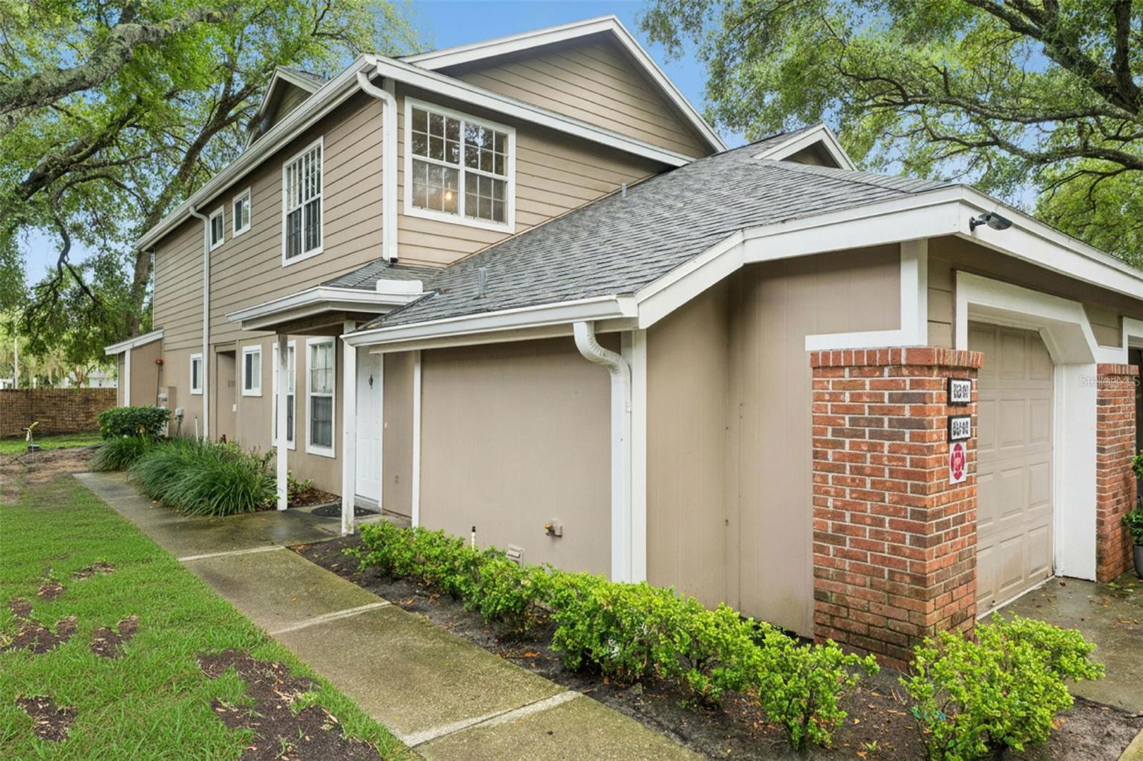 683 POST OAK CIRCLE 105