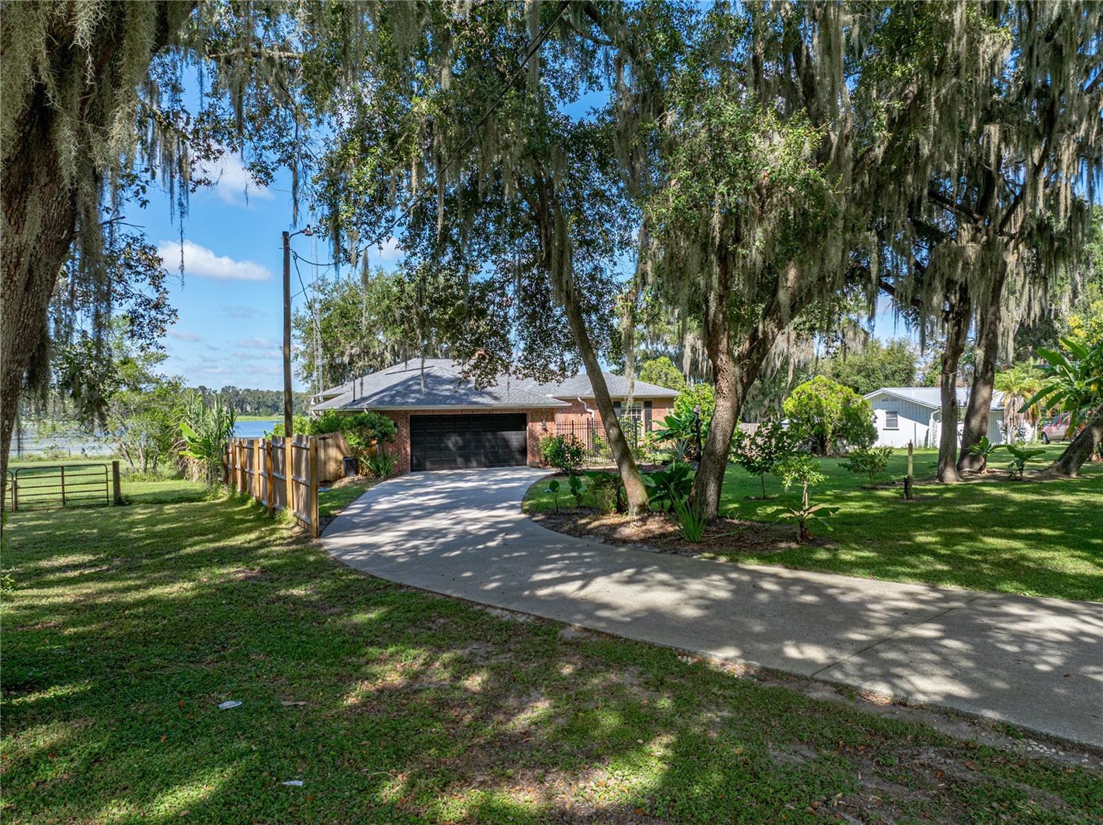 ACREAGE - Residential