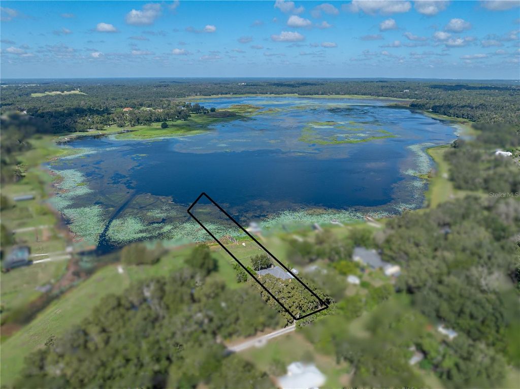 Photo of 18331 Townsend House Road, Dade City, FL 33523 (MLS # TB8434501)