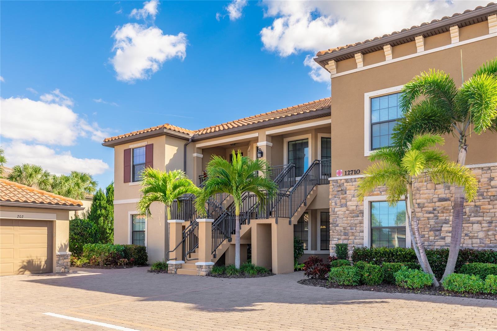 BACCIANO II @ ESPLANADE PH III - Residential Lease