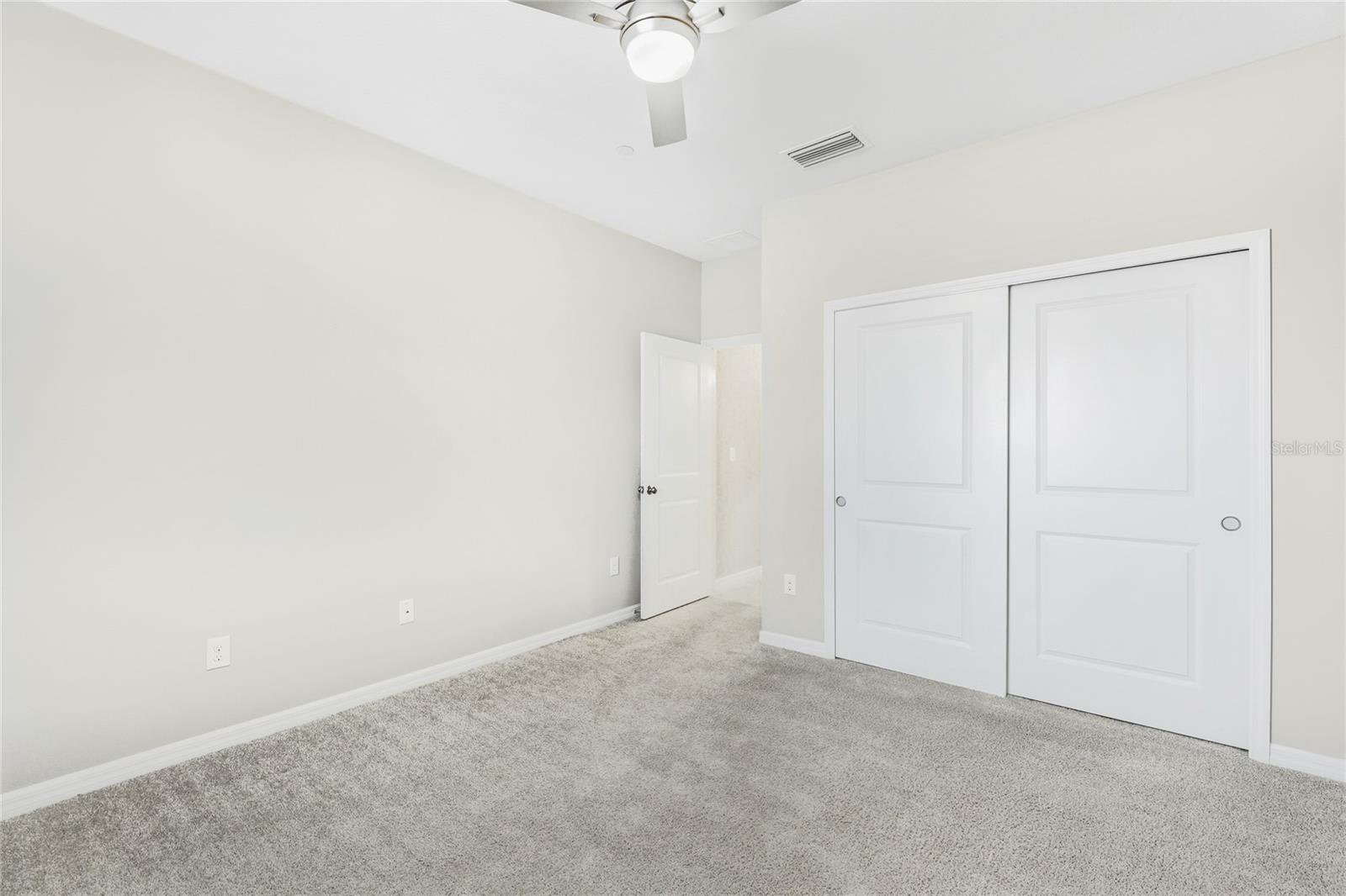 BACCIANO II @ ESPLANADE PH III - Residential Lease