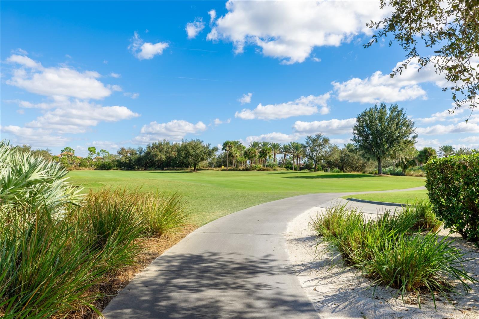 BACCIANO II @ ESPLANADE PH III - Residential Lease