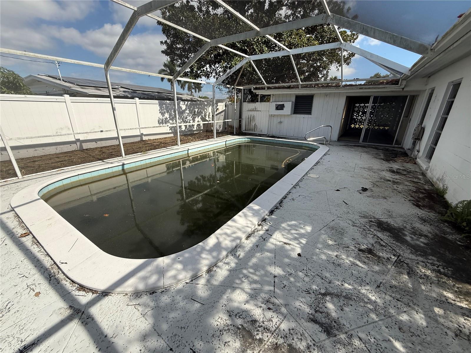 CORTEZ ESTATES FIRST ADD - Residential