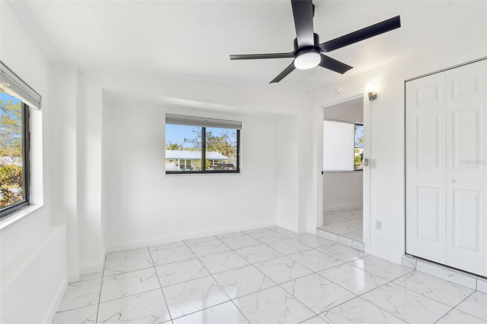 SHORE ACRES OVERLOOK SEC - Residential