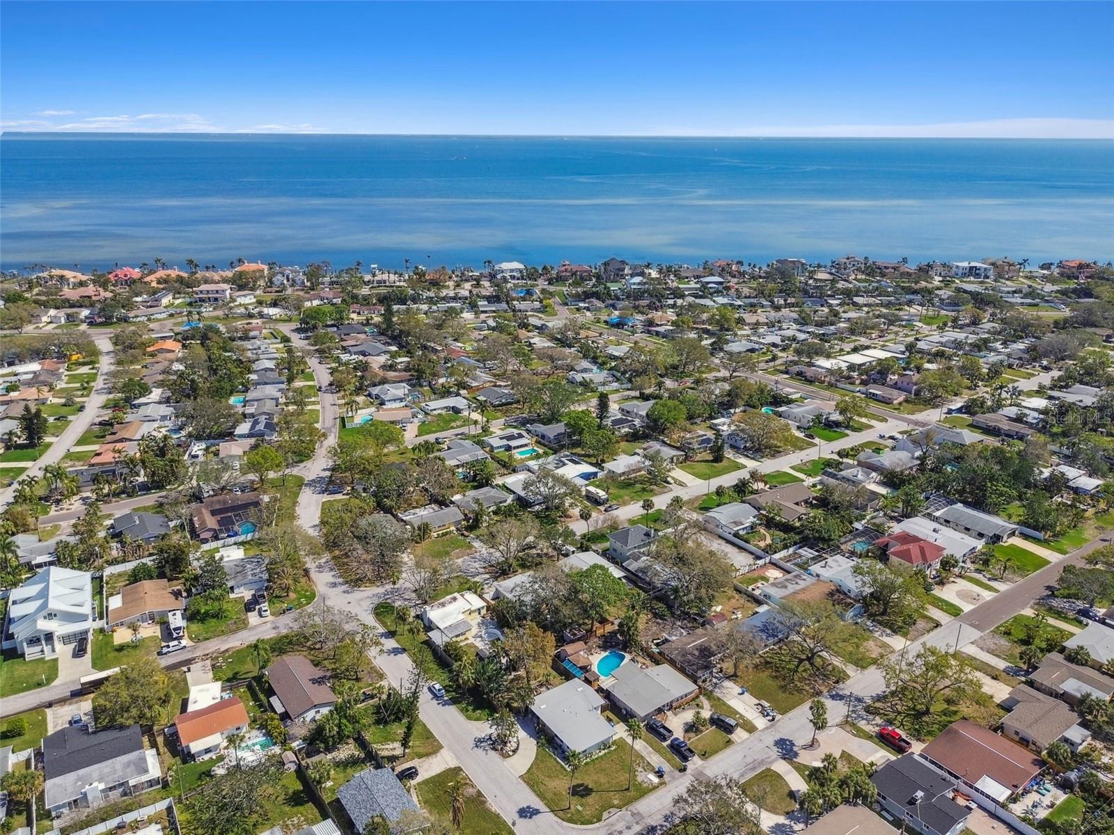 SHORE ACRES OVERLOOK SEC - Residential