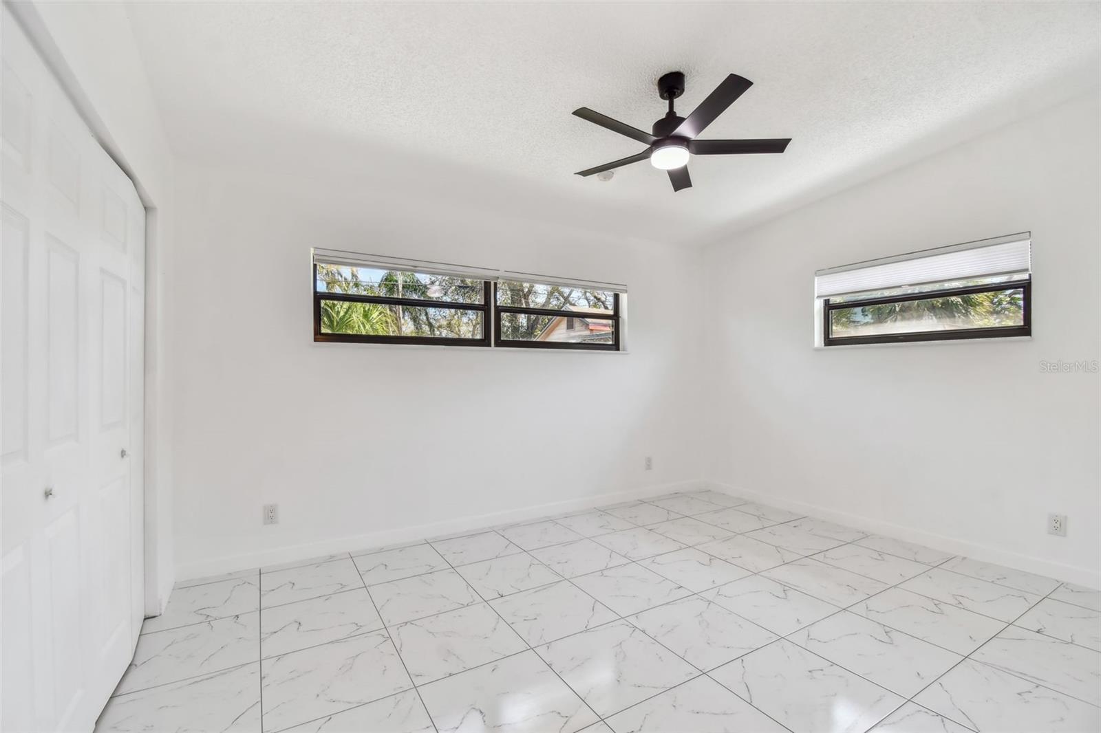 SHORE ACRES OVERLOOK SEC - Residential