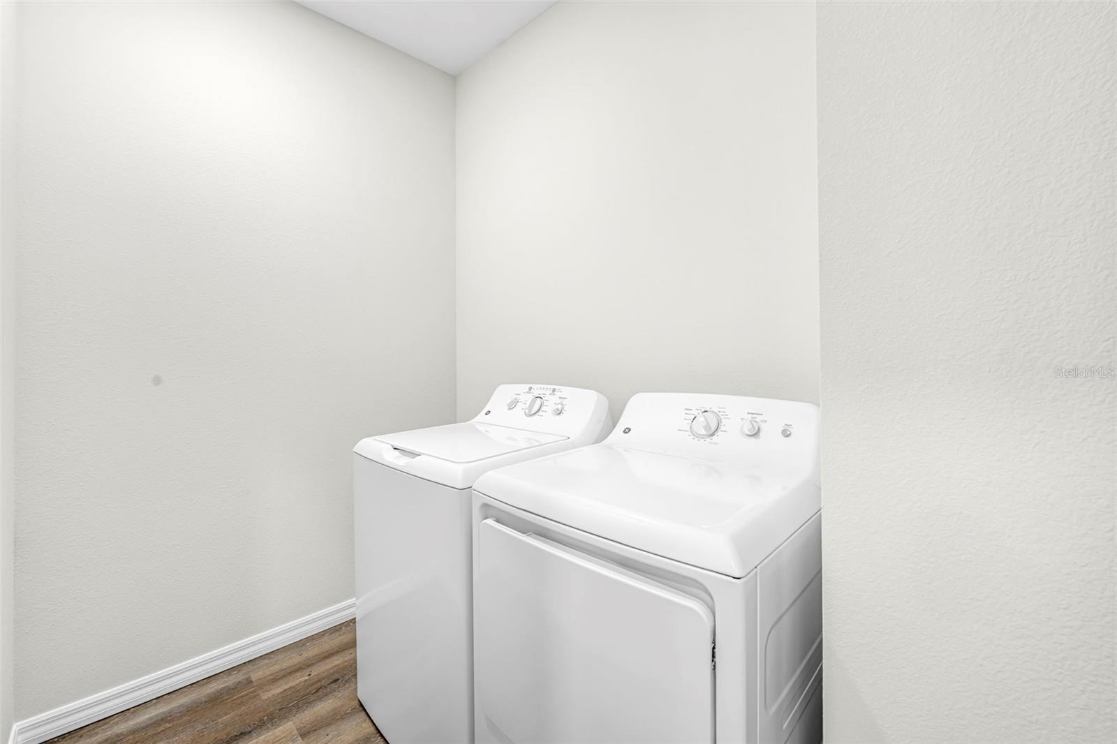 GLEN LAKES PH 1 - Residential