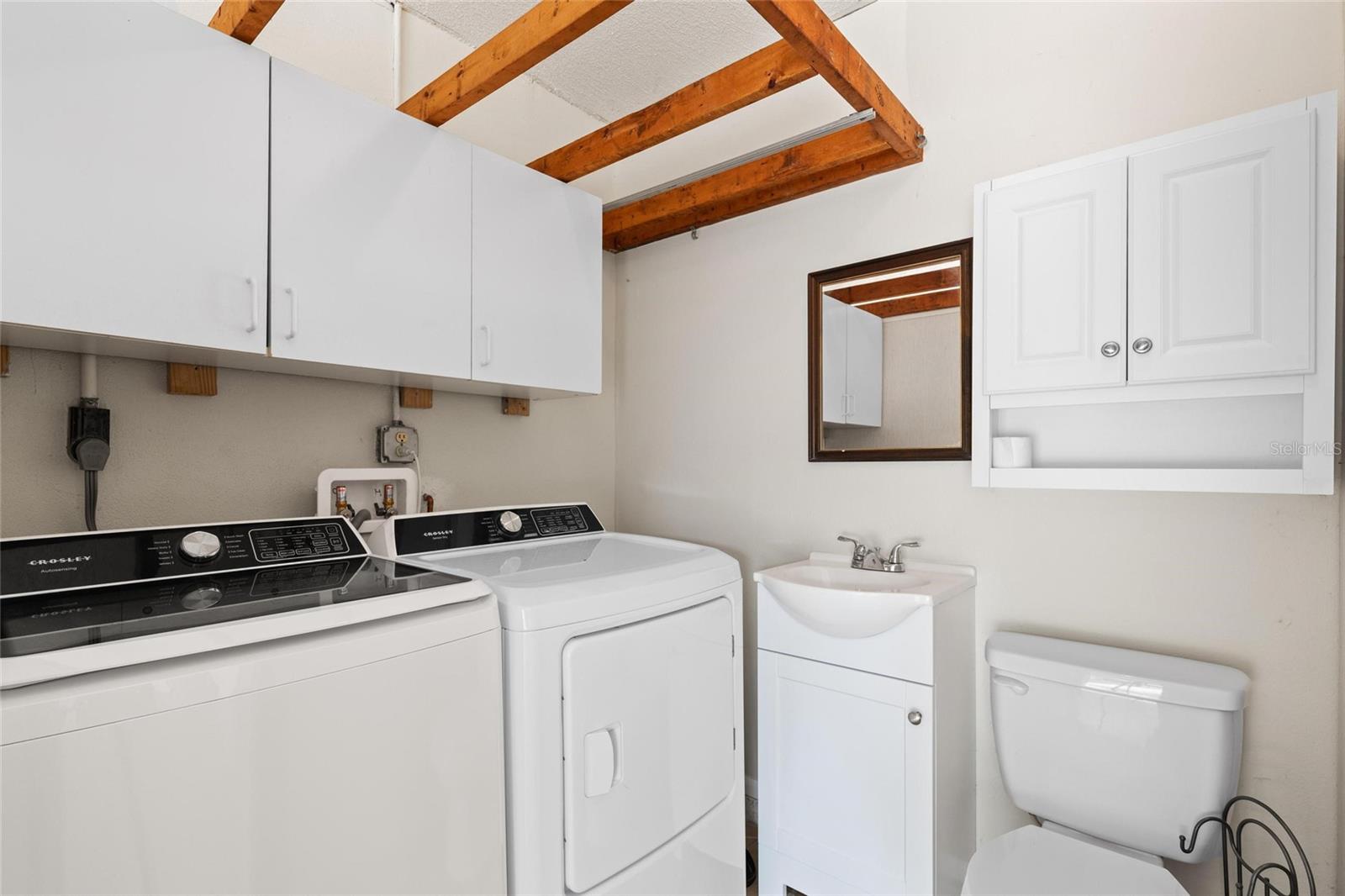 COUNTRY VILLAS-UNIT TWO - Residential