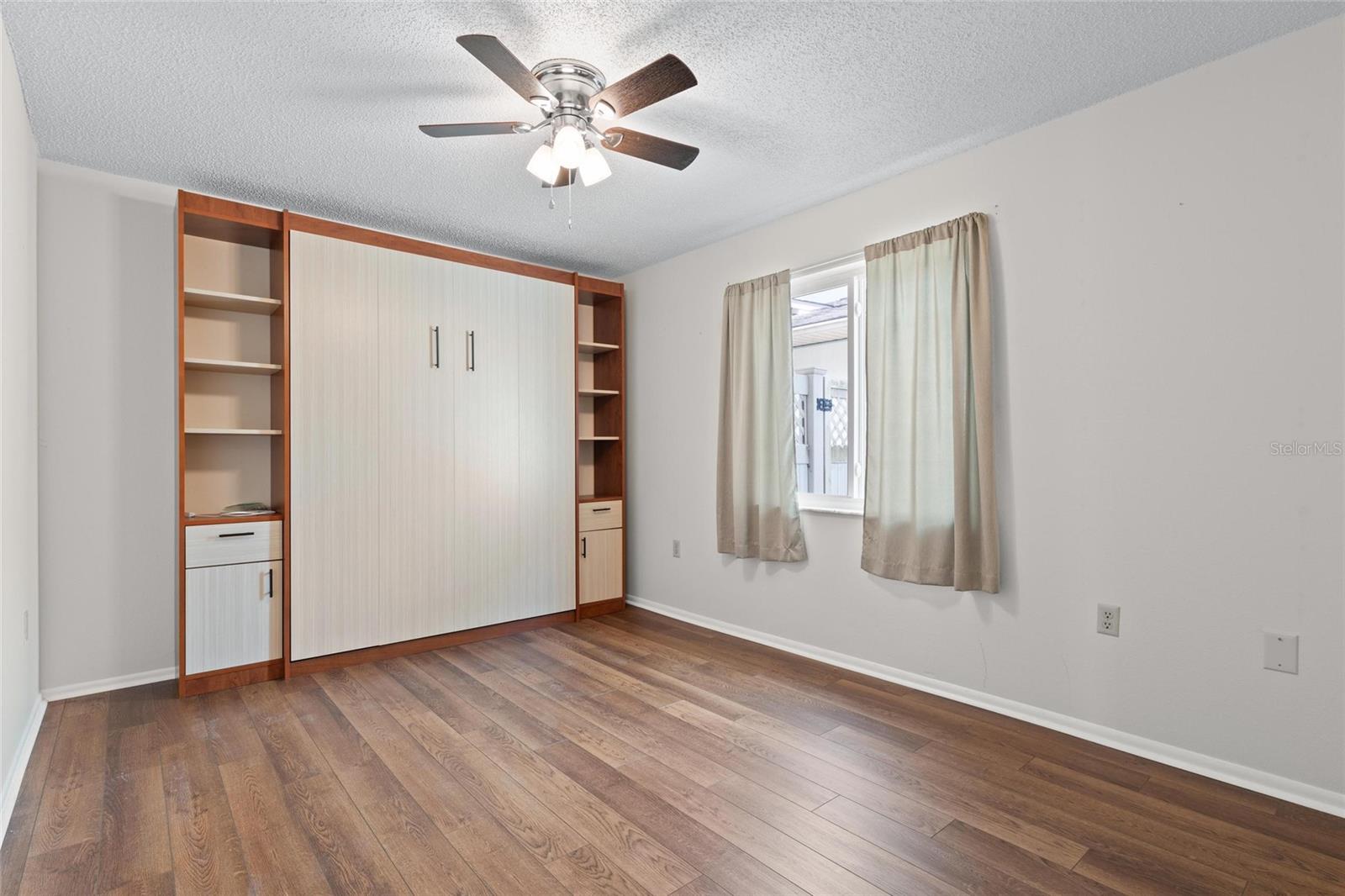 COUNTRY VILLAS-UNIT TWO - Residential