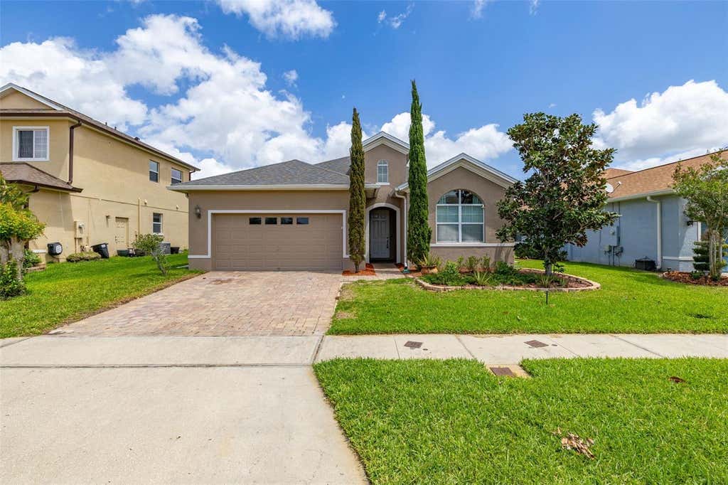 Photo of 2823 Sail Breeze Way, Kissimmee, FL 34744 (MLS # S5130069)