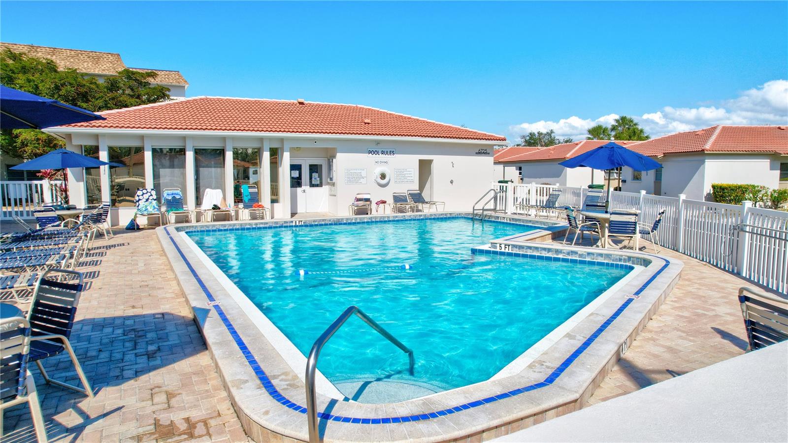 VISTA HERMOSA - Residential
