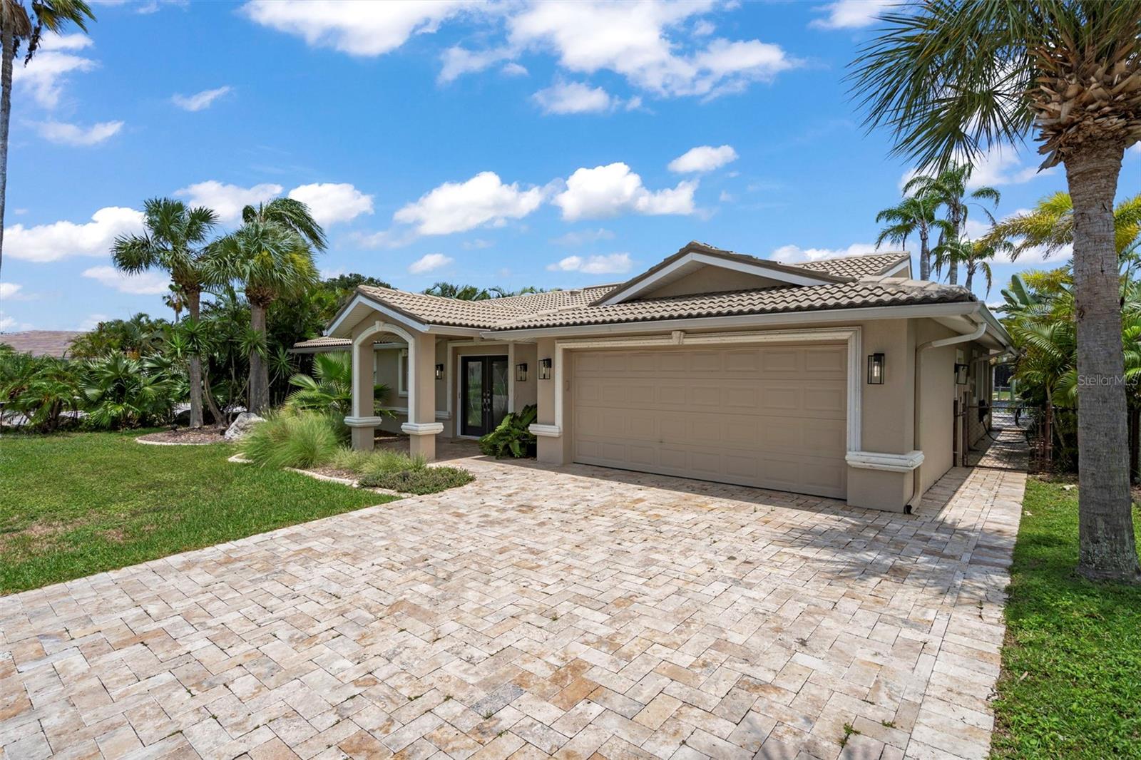 5548 LEEWARD LANE