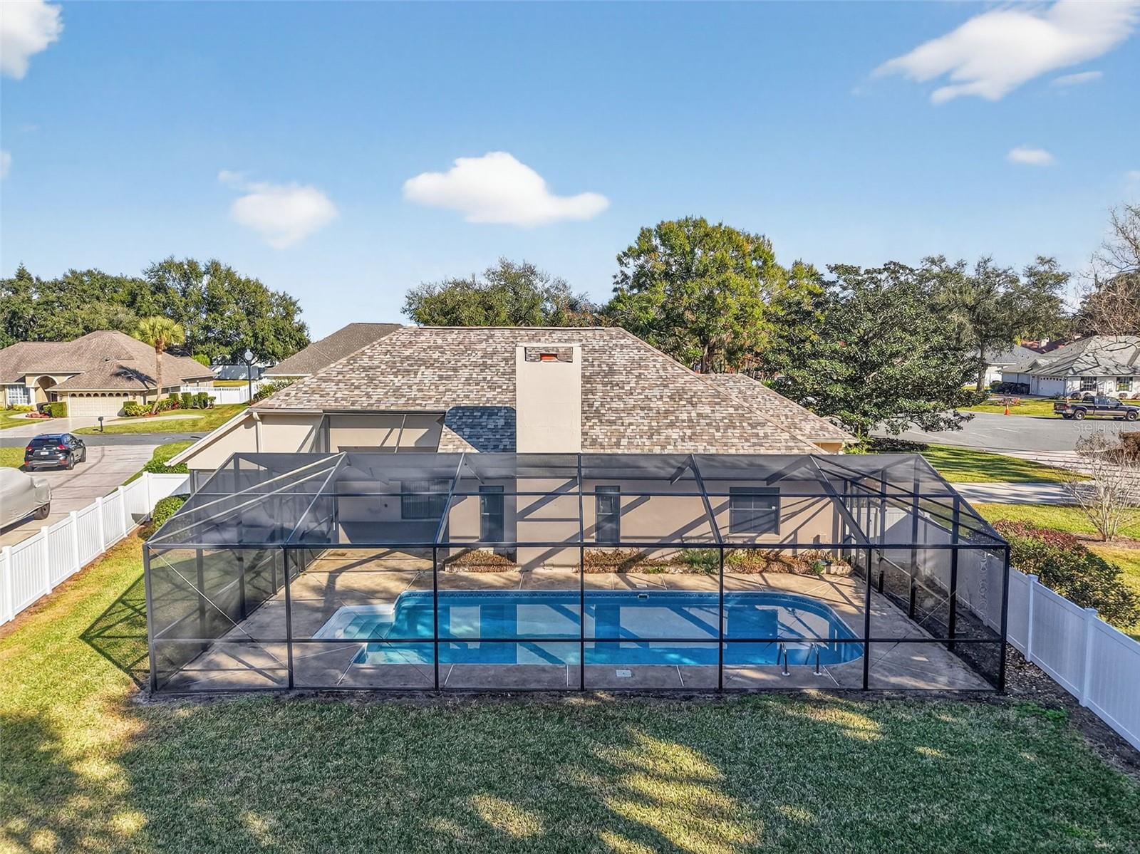 PARK PLACE ON LAKE JOANNA - Residential