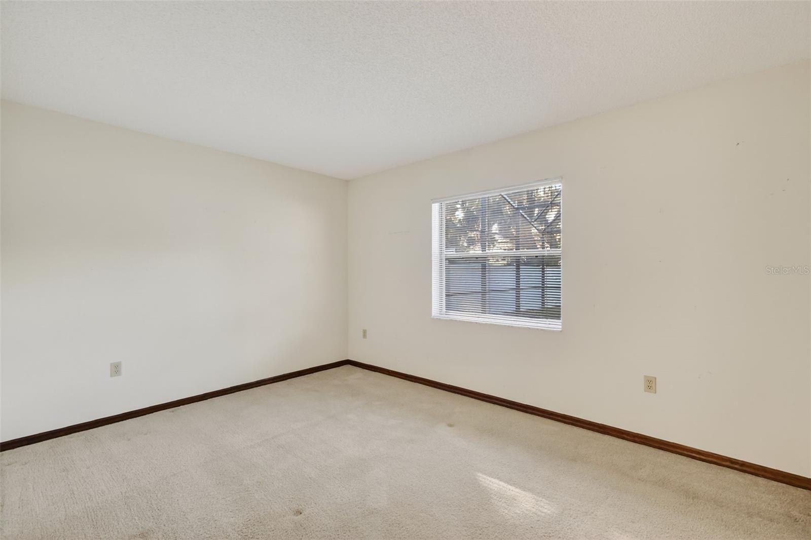 PARK PLACE ON LAKE JOANNA - Residential