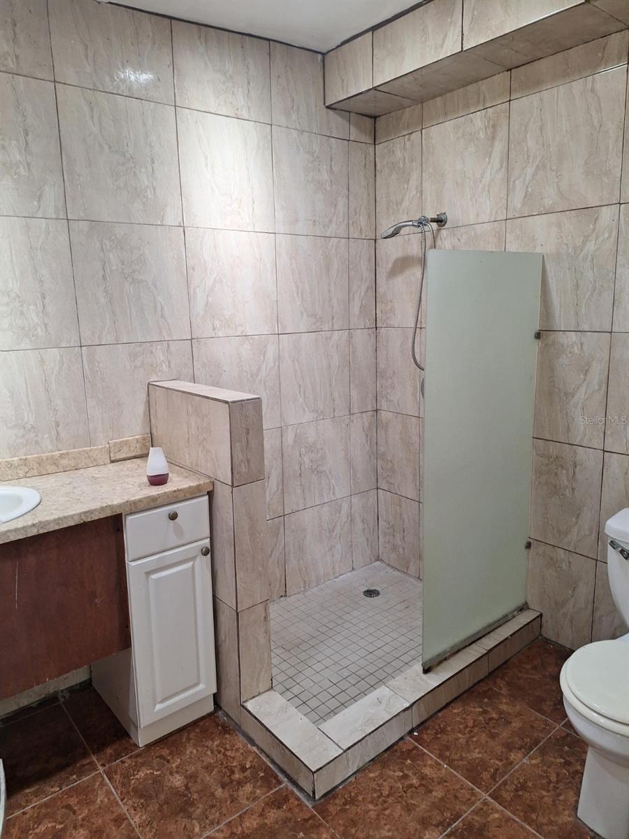 URB VILLA GUADALUPE - Residential